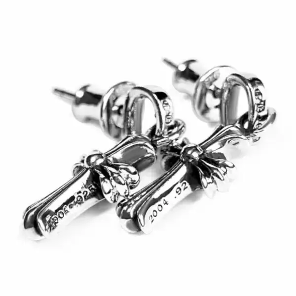 How to style Chrome Hearts rings, hoodies, long sleeve tees, jewelry